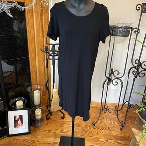 Black Short Sleeve Dress